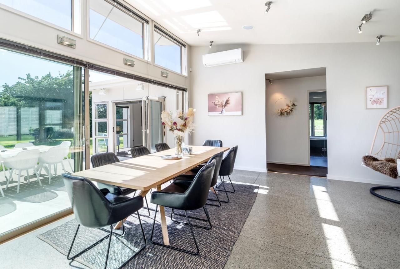 Paradise On Campbell Martinborough Luaran gambar