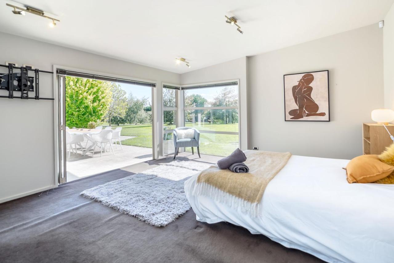 Paradise On Campbell Martinborough Luaran gambar